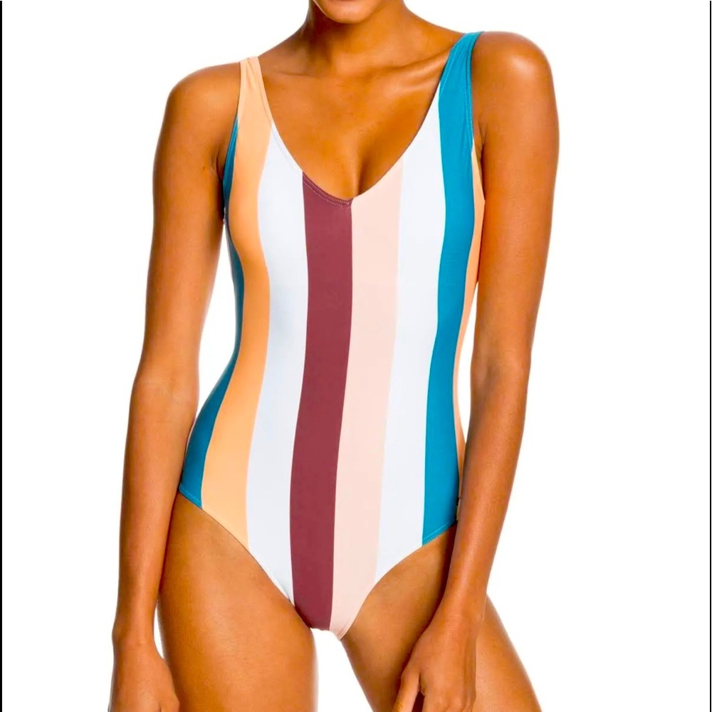 NWT ROXY one piece bathing suits